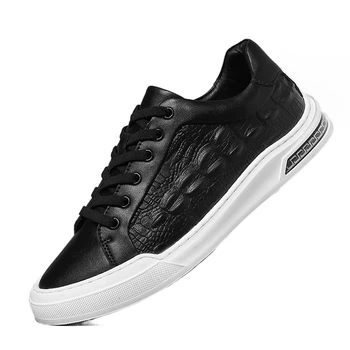 Erkek deri ayakkabı erkek gündelik ayakkabı tasarım ayakkabı Adam İçin Moda deri sneakers 2023 Yeni Beyaz rahat ayakkabılar
