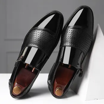 Erkek mokasen ayakkabıları düğün elbisesi Ayakkabı erkek Elbise Ayakkabı İtalyan Siyah Resmi Ayakkabı Patent Deri Oxford Ayakkabı erkek deri ayakkabı