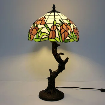 LongHuiJing Tiffany Tarzı masa lambaları Çiçek Vitray Abajur masa ışığı Antika Ağaç Tabanı İle