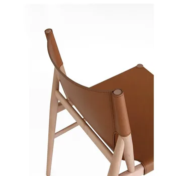 Qa47 İtalyan tarzı minimalist eyer deri yemek sandalyesi tasarımcı kahve dükkanı rahat müzakere sandalye katı ahşap modern minim