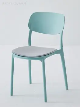 Sandalye ev ışık lüks yemek sandalyesi İskandinav basit modern arkalığı beyaz yemek masası ve sandalye istiflenebilir yatak odası masası tabure