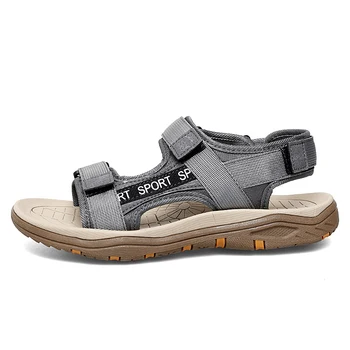 Yeni 2023 Moda Patchwork Erkek Sandalet Açık Nefes Yaz ayakkabı Erkekler Açık plaj sandaletleri rahat ayakkabılar