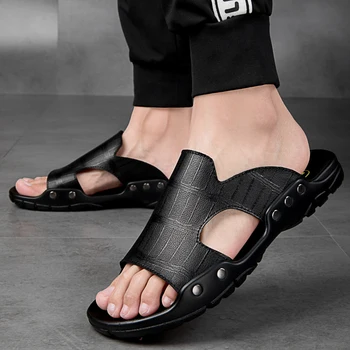 Deri Terlik erkek Büyük Boy Slip-On rahat ayakkabılar Yaz Nefes Açık erkek terlikleri Rahat plaj sandaletleri Erkekler