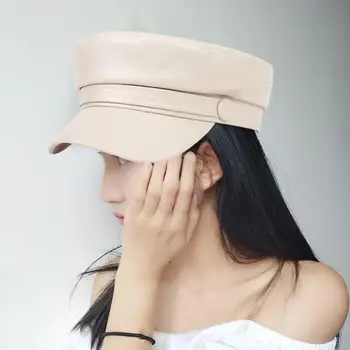 Geniş Kenarlı Bere Şapka Suni Deri Bere Şapka Şık kadın Genişletilmiş Kenarlı Bere Şapka Moda Kubbe Şekli Sahte Açık