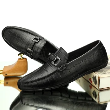 Hakiki Deri Erkek yürüyüş ayakkabısı Hafif Erkek Ayakkabı üzerinde Kayma Şık Erkekler İş Elbise Ayakkabı Yeni Varış Lüks Loafer'lar Erkekler